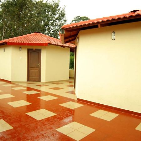 Ack Palacce Inn Yercaud Zewnętrze zdjęcie