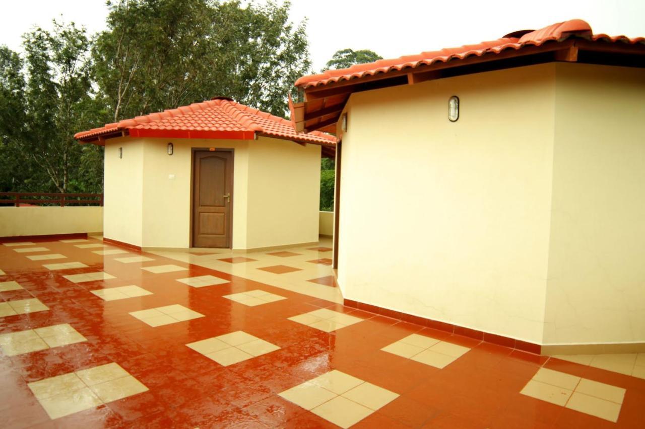 Ack Palacce Inn Yercaud Zewnętrze zdjęcie